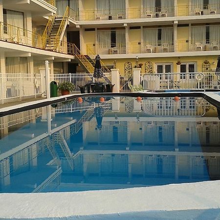Viking Motel Уайлдууд Крест Екстериор снимка